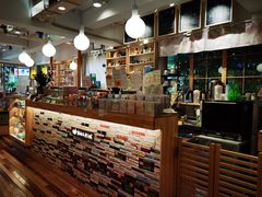 -猫的天空之城概念书店(束河店)