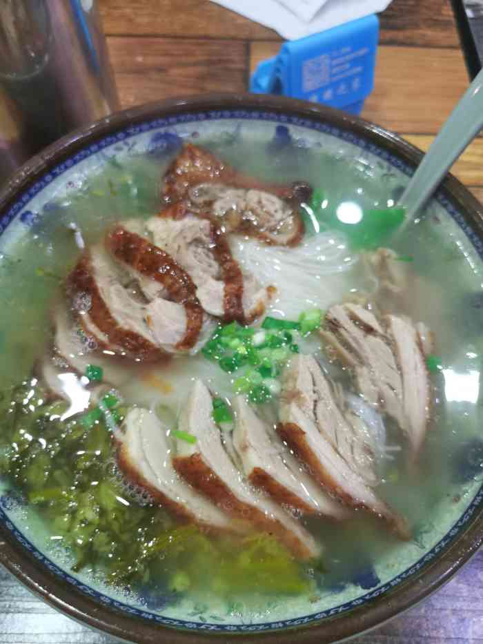 轩记广东烧鸭面(西斗门路店)-"是隔断时间就会想的味道,大学时校门口