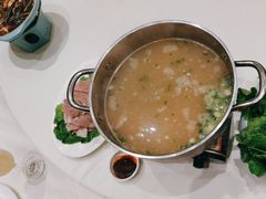 -梅花香里大酒店(郁金香路店)