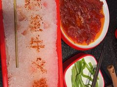 -醉董牛川派鲜肉自选火锅(烟台店)