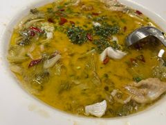 酸菜鱼-山水茶艺馆·点心粤菜·30年老字号