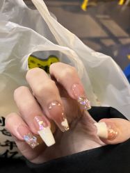 -By.2一站式美甲美睫