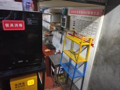 -绿柠食堂(北外滩店)