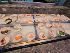 -曼格活海鲜·牛排自助(光明蓝鲸店)