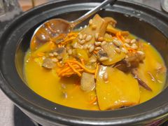 松子鲜菌黑豆腐-玉玲珑·里舍(万象城店)