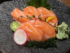 三文鱼中腹-筱田の食堂·izakaya(淮海中路店)
