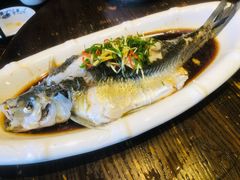 -醉美东江·三文鱼·烧鸡公