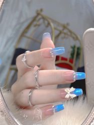 -IDO美甲美睫