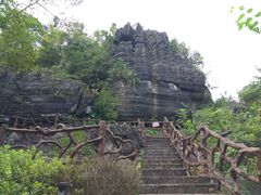 -梭布垭石林景区