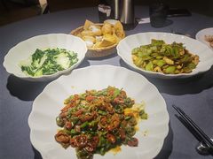 -高佳庄·海鲜酒楼(东港店)