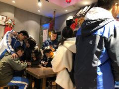 等位区-爆炸头阿姨小四川正宗川味小吃(无任何分店)