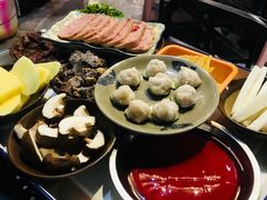 -周幺妹重庆老火锅(银泰城总店)