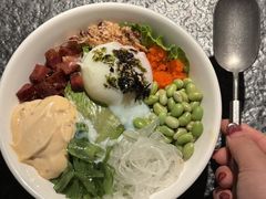-三出山火锅(南京万象天地店)