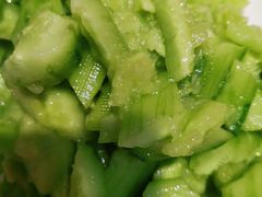 蒜泥黄瓜-老佛爷蛙锅•鲜蛙煲(麦凯乐店)