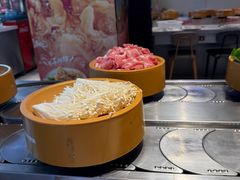 -龍歌自助小火锅(芝罘万达店)
