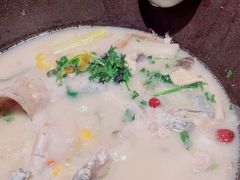 -鲜潭蒸汽石锅鱼(五道口购物中心店)