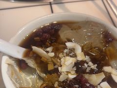 -伍师兄市井火锅(东部星悦天地店)