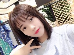 -LAQUEEN 时尚健康假发(万象城总店)