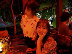 -拾光音乐餐酒吧(告庄星光夜市店)