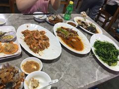 -四川小胡子海鲜(丁村万人海鲜广场店)