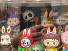 -泡泡玛特POPMART(世豪广场店)