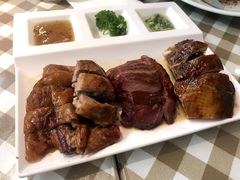 -新大咀港式茶餐厅(宝山万达店)