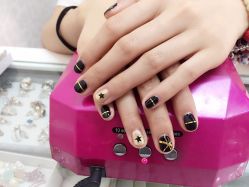 iphone_upload_pic-anni美甲店