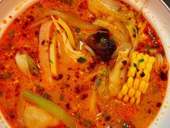 -小蛮椒麻辣烫·麻辣拌(青浦宝龙店)