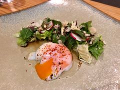 温泉蛋沙拉-香樟花园法式铁板烧(恒隆广场店)