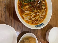 -晋B2008刀削面(小南庄店)