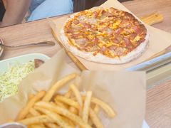 -玛格萝妮比萨屋(四平店)