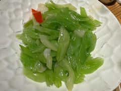 -吴越荣记苏州菜·松鼠桂鱼 100% 活鱼现做(月光码头店)