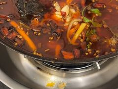 -鸿顺老铁锅美蛙鱼府(解放碑店)