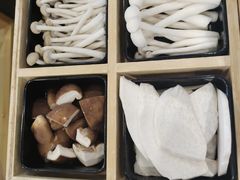 -烹然四季椰子鸡火锅(姚家园万象汇店)