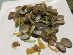 -范饭椰林川湘味海鲜·椰子鸡(三亚湾椰梦长廊店)
