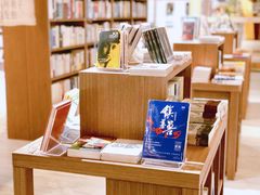 -漓江书院(三祺广场店)