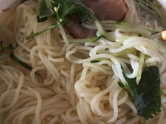 酸笋米粉-牛八宝桂林米粉(八里庄店)