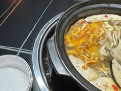 -野菌皇海景野生菌火锅(滨海大道店)