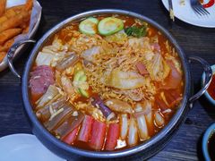 传统部队火锅-the frypan韩国炸鸡啤酒(五路居店)