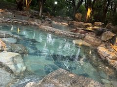 -湖泉半山温泉