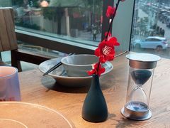 -蜜桃餐厅·伴山(湖滨商业街店)