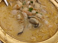 -品海楼·大连海胆锅贴馆(东港店)