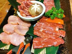 -炼火烤肉店