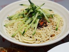 -肥肥虾庄·金牌油焖大虾(汉口城市广场店)