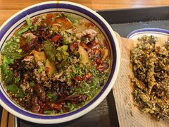 -云阿蛮云南生烫牛肉米线(奉贤路店)