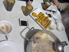 -肥仔文澳门猪骨煲(南京西路店)