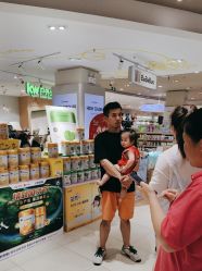 -孩子王(静安大融城店)