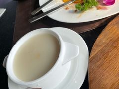 披萨-两岸咖啡(东川路店)