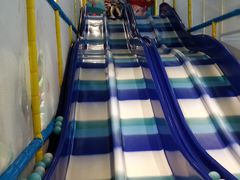 -蒙特利亲子乐园