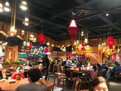 大堂-老滇山寨•云南特色菜•地方菜•民族风情歌舞表演(金碧店)